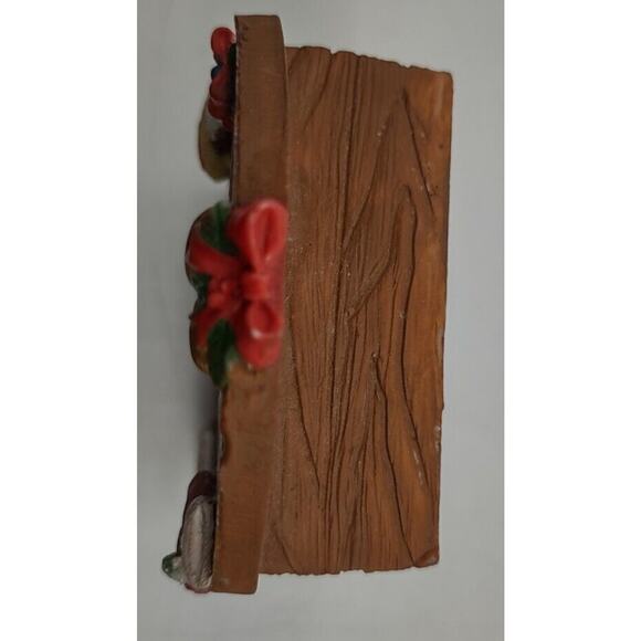 Santa's Helpers Stocking Stuffer Shop - Picture 6 of 9